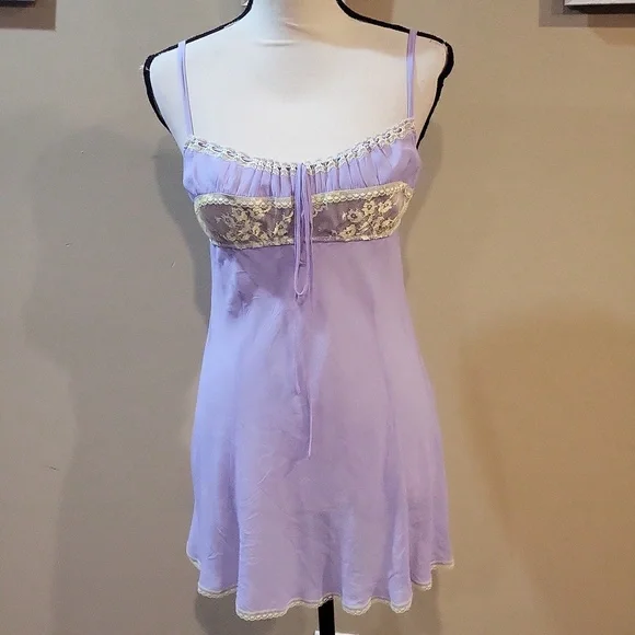 Victoria's Secret Vintage Silk Lace-Trim Slip Dress Nightgown - Picture 2 of 11